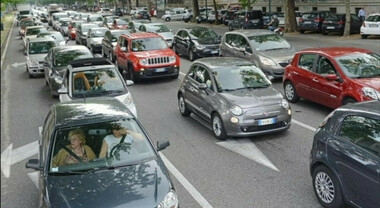 Stop motori termici, ma il vero problema è che il 60% del parco veicoli circolante in Italia ha più di 10 anni