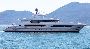 Baglietto: acciaio, alluminio, lusso e comfort al top. Ecco la formula per il super yacht 48M T-Line