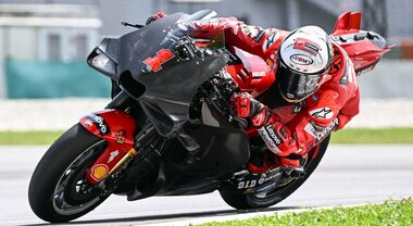 MotoGp, a Sepang la Ducati vola. Test parlano italiano: Marini e Bagnaia i più veloci, già sfida tra la Rossa e Aprilia
