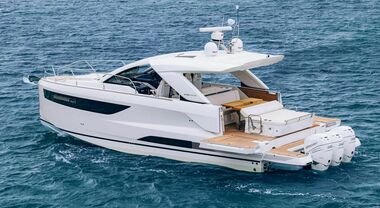 Jeanneau, ecco il DB43: day boat di nuova generazione che esalta stile, sportività e comfort con motori entro o fuoribordo